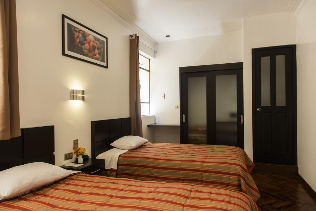 Hostal & Apartments El Triunfo Cusco Exteriör bild